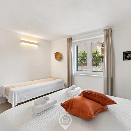 Estay - Domus Bellighedda Hébergement de vacances